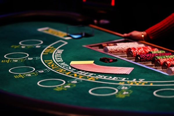 Baccarat là gì? Luật chơi Baccarat cơ bản cho người mới từ A-Z